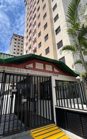 Apartamento à venda com 76m², 3 quartos e 1 vaga Apartamento à venda com 76m², 3 quartos e 1 vagaFachada