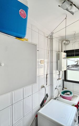 Apartamento à venda com 76m², 3 quartos e 1 vaga Apartamento à venda com 76m², 3 quartos e 1 vagaÁrea de ServiçoÁrea de Serviço