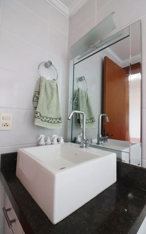 Apartamento à venda com 101m², 3 quartos e 2 vagasBanheiro Social