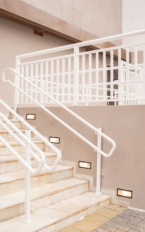 Apartamento à venda com 27m², 1 quarto e sem vagaFrente