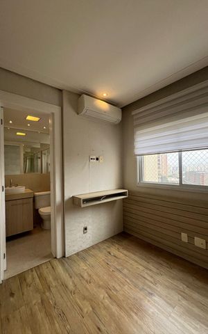 Apartamento à venda com 157m², 3 quartos e 4 vagas