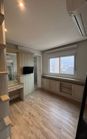 Apartamento à venda com 157m², 3 quartos e 4 vagas