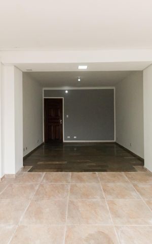 Casa à venda com 123m², 2 quartos e 1 vaga Casa à venda com 123m², 2 quartos e 1 vagaGaragem
