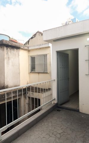 Casa à venda com 123m², 2 quartos e 1 vaga Casa à venda com 123m², 2 quartos e 1 vagaSuíte - Varanda