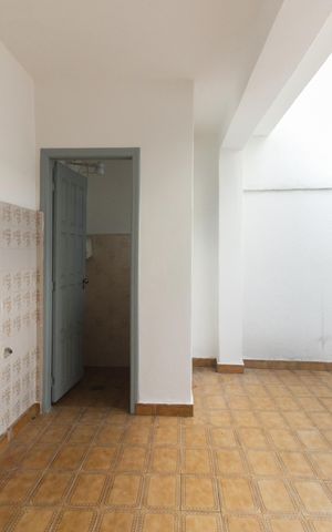 Casa à venda com 123m², 2 quartos e 1 vaga Casa à venda com 123m², 2 quartos e 1 vagaÁrea de Serviço e Quintal
