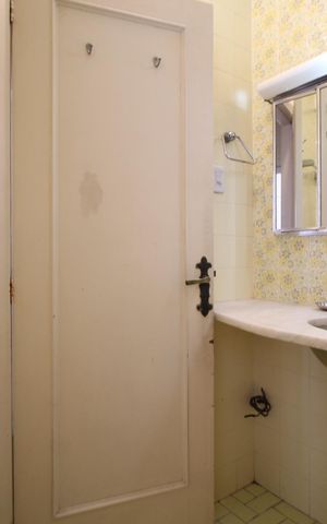Apartamento à venda com 203m², 4 quartos e 1 vagaBanheiro 1