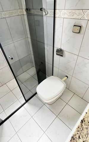 Casa à venda com 214m², 3 quartos e 4 vagas Casa à venda com 214m², 3 quartos e 4 vagasBanheiro