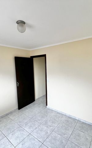 Casa à venda com 214m², 3 quartos e 4 vagas Casa à venda com 214m², 3 quartos e 4 vagasQuarto 3