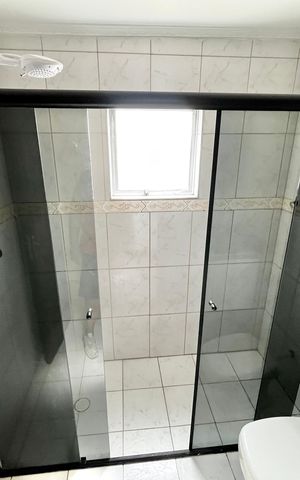 Casa à venda com 214m², 3 quartos e 4 vagas Casa à venda com 214m², 3 quartos e 4 vagasBanheiro