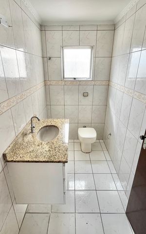 Casa à venda com 214m², 3 quartos e 4 vagas Casa à venda com 214m², 3 quartos e 4 vagasBanheiro da Suite