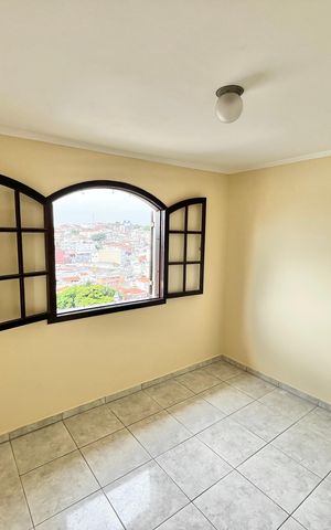 Casa à venda com 214m², 3 quartos e 4 vagas Casa à venda com 214m², 3 quartos e 4 vagasQuarto 3
