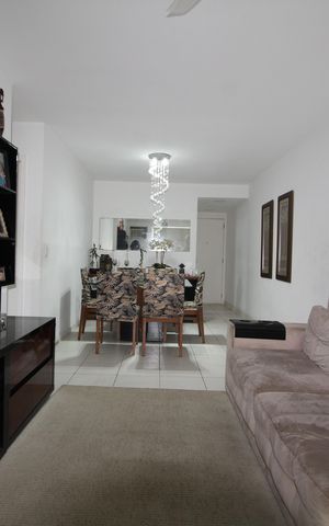 Apartamento à venda com 78m², 2 quartos e 1 vagaSala