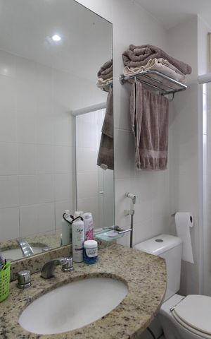 Apartamento à venda com 78m², 2 quartos e 1 vagaBanheiro Social