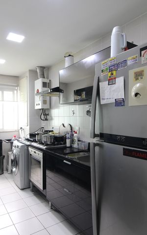 Apartamento à venda com 78m², 2 quartos e 1 vagaCozinha