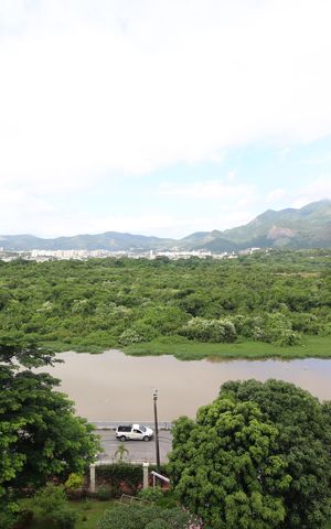 Apartamento à venda com 78m², 2 quartos e 1 vagaQuarto 2 - Vista