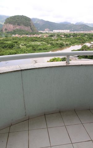 Apartamento à venda com 78m², 2 quartos e 1 vagaQuarto 2 - Varanda