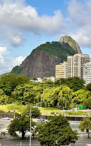 Apartamento à venda com 182m², 3 quartos e 2 vagas