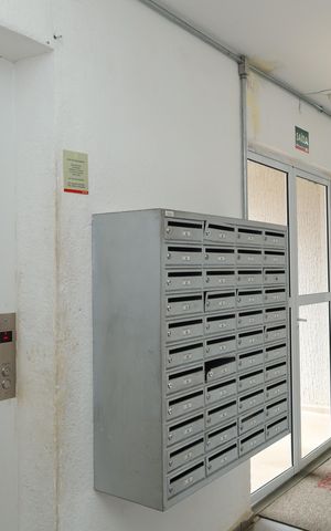 Apartamento à venda com 43m², 2 quartos e sem vagaÁrea comum - Saguão do prédio