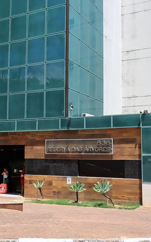 Apartamento para alugar com 143m², 3 quartos e 4 vagas