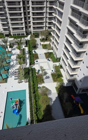 Apartamento à venda com 129m², 3 quartos e 1 vaga Apartamento à venda com 129m², 3 quartos e 1 vagaÁrea externa