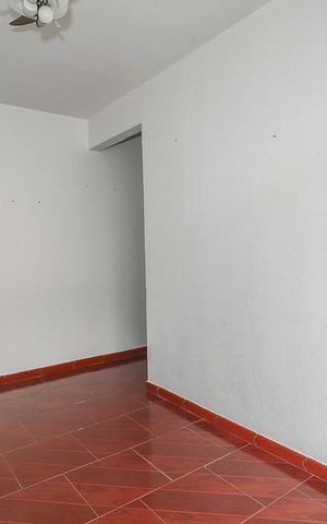 Apartamento à venda com 42m², 1 quarto e 1 vagaSala
