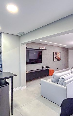 Apartamento à venda com 79m², 2 quartos e 1 vagaVaranda