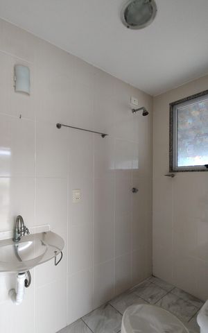 Apartamento à venda com 241m², 4 quartos e 2 vagasBanheiro social 3