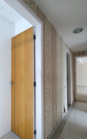 Apartamento à venda com 241m², 4 quartos e 2 vagasBanheiro Corredor