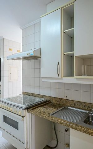Apartamento à venda com 128m², 3 quartos e 2 vagasCozinha