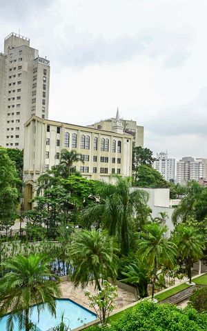 Apartamento à venda com 190m², 3 quartos e 3 vagasVista