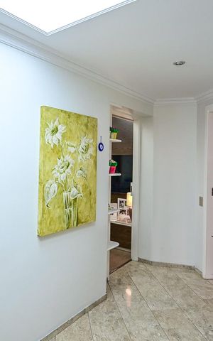 Apartamento à venda com 190m², 3 quartos e 3 vagasCopa