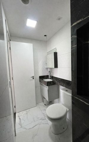 Apartamento à venda com 37m², 2 quartos e 1 vaga Apartamento à venda com 37m², 2 quartos e 1 vagaBanheiro