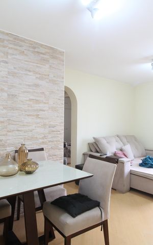 Apartamento para alugar com 60m², 2 quartos e 1 vagaSala
