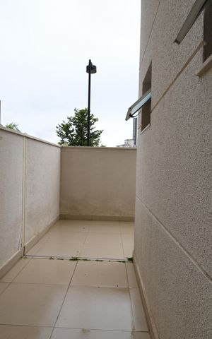 Apartamento à venda com 117m², 3 quartos e 2 vagasQuarto 2 - Vista