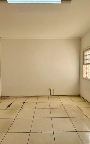 Casa à venda com 328m², 3 quartos e 2 vagas Casa à venda com 328m², 3 quartos e 2 vagasQuarto 1