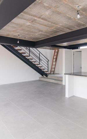 Casa de condomínio à venda com 120m², 3 quartos e 2 vagasSala