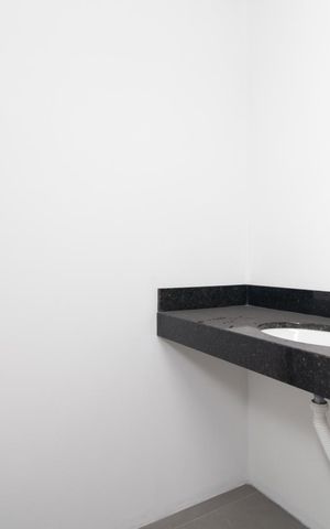 Casa de condomínio à venda com 120m², 3 quartos e 2 vagasBanheiro da Suíte
