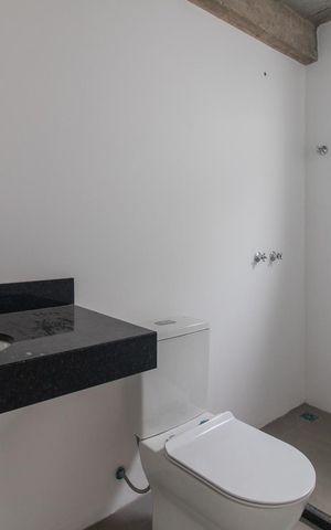 Casa de condomínio à venda com 120m², 3 quartos e 2 vagasBanheiro Social