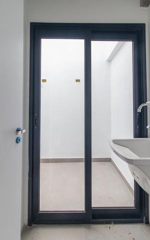 Casa de condomínio à venda com 120m², 3 quartos e 2 vagasÁrea de Serviço