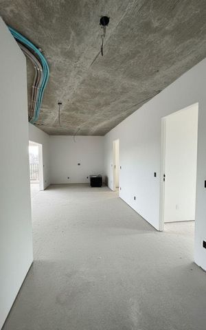 Apartamento à venda com 164m², 3 quartos e 3 vagas Apartamento à venda com 164m², 3 quartos e 3 vagasSala