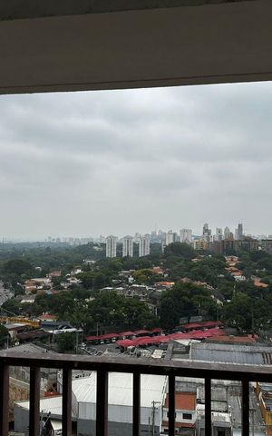 Apartamento à venda com 164m², 3 quartos e 3 vagas Apartamento à venda com 164m², 3 quartos e 3 vagasVaranda