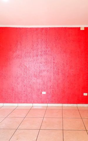 Casa à venda com 106m², 2 quartos e 3 vagasSala