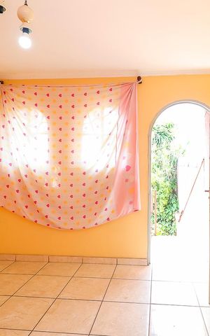 Casa à venda com 106m², 2 quartos e 3 vagasSala