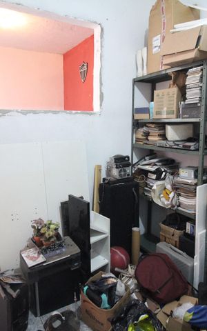 Casa à venda com 660m², 8 quartos e 5 vagasQuarto 4