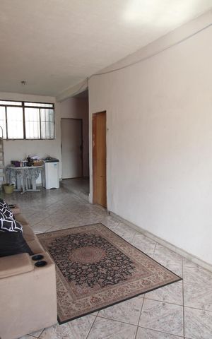 Casa à venda com 660m², 8 quartos e 5 vagasSala 2