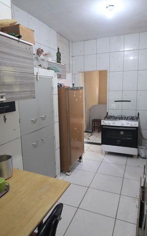 Casa à venda com 660m², 8 quartos e 5 vagasCozinha