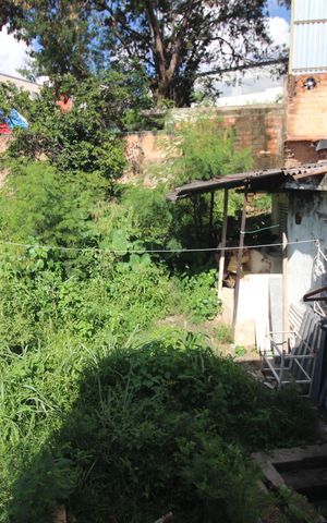 Casa à venda com 660m², 8 quartos e 5 vagasQuintal