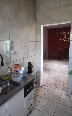 Casa à venda com 660m², 8 quartos e 5 vagasCozinha 2