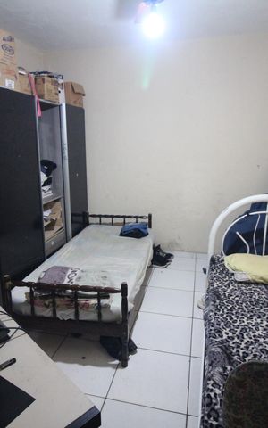 Casa à venda com 660m², 8 quartos e 5 vagasQuarto 2