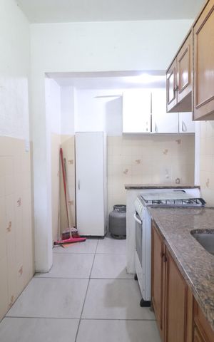 Apartamento à venda com 67m², 2 quartos e 1 vagaCozinha